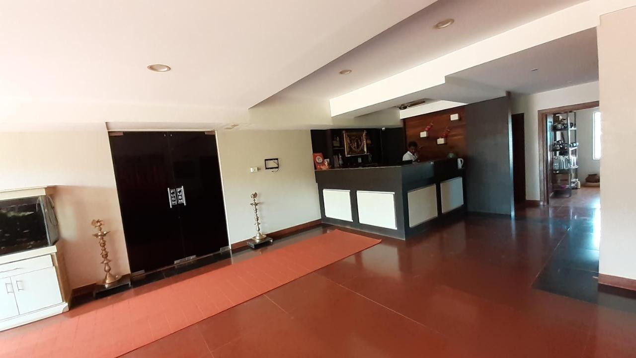 Hotel Balaji Inn タンジャーヴール エクステリア 写真